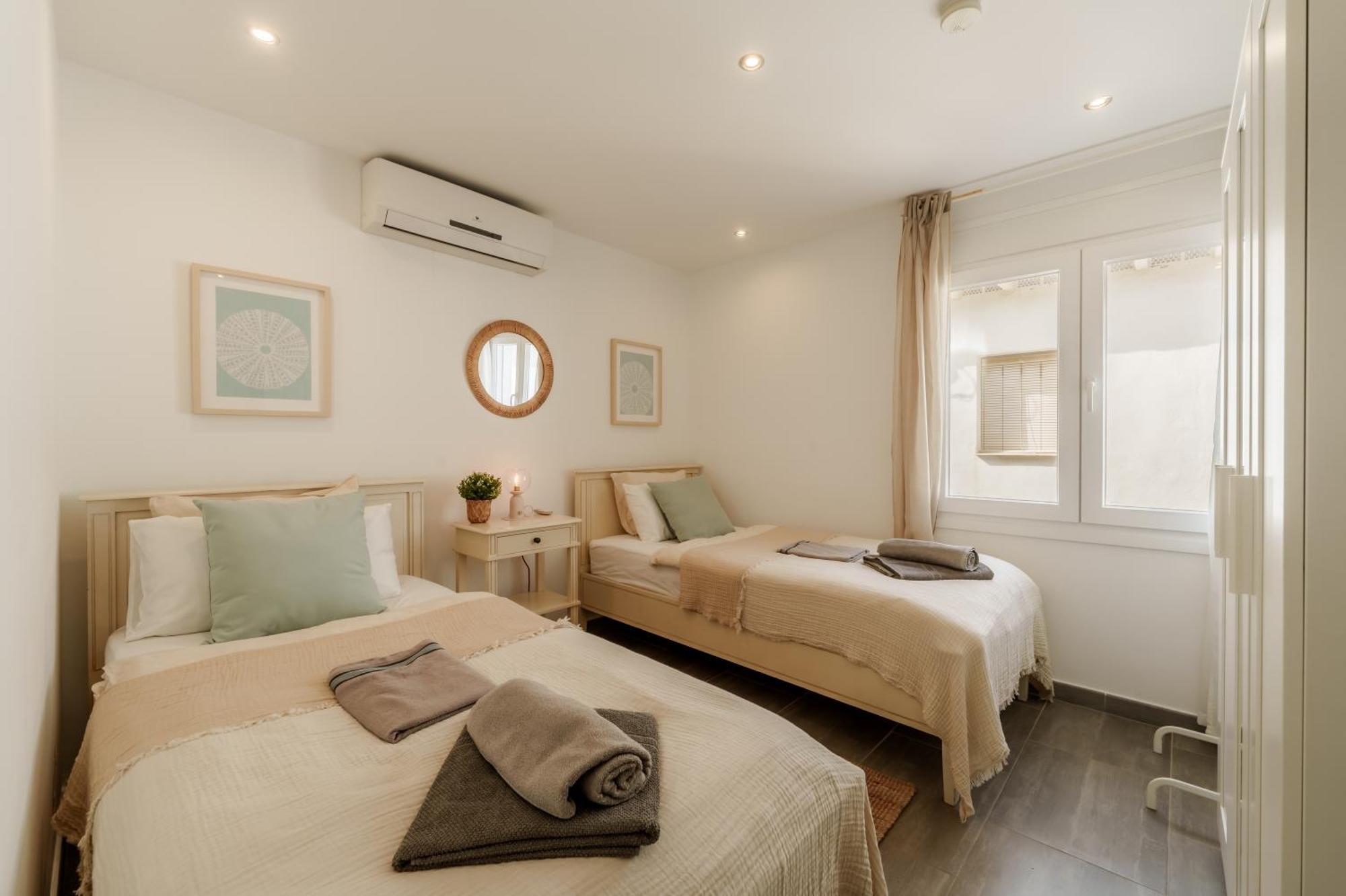 La Familia Beach House La Cala Ла-Кала-де-Міхас Номер фото